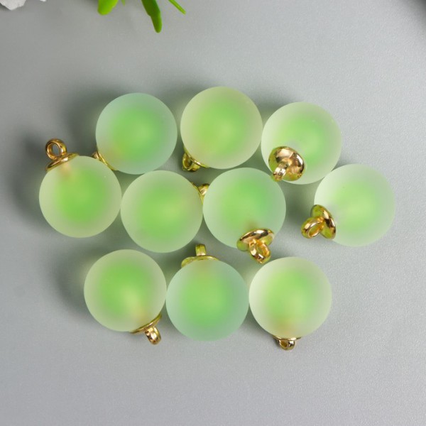 Декоративная подвеска "Матовый стеклянный шар", цвет Светло-зеленый, 1 шт. (АртУзор)