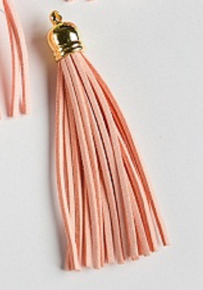 Декоративная кисточка замшевая длинная (8.5 см), цвет Персиковый/Золото, 1 шт.  