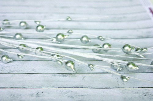 Большая веточка с серебряными ягодками, 75 см (Scrapberry's) 