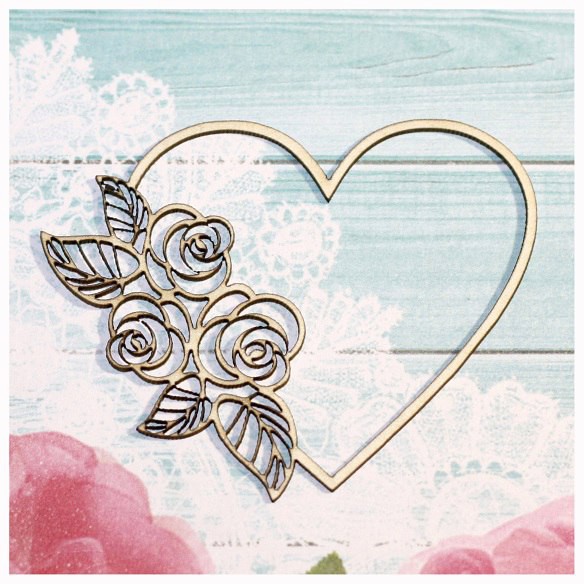 Фигура из чипборда  "Сердце с розами" (Россия)