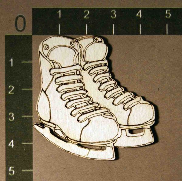 Фигура из чипборда с лазерной гравировкой "Коньки (хоккейные)" (By Mama Yaga, Россия) 