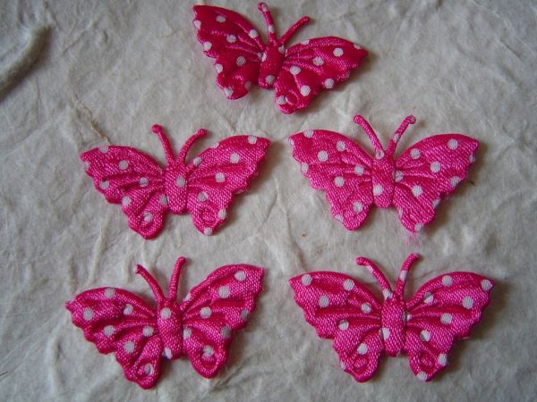 Бабочка из ткани, Темно-Розовая с белыми точками, 1 штука 