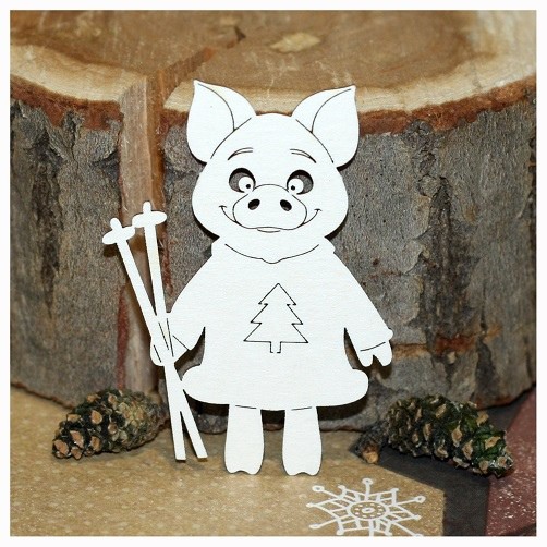 Фигура из чипборда "Хрюшка-девочка с лыжными палками " (Россия)