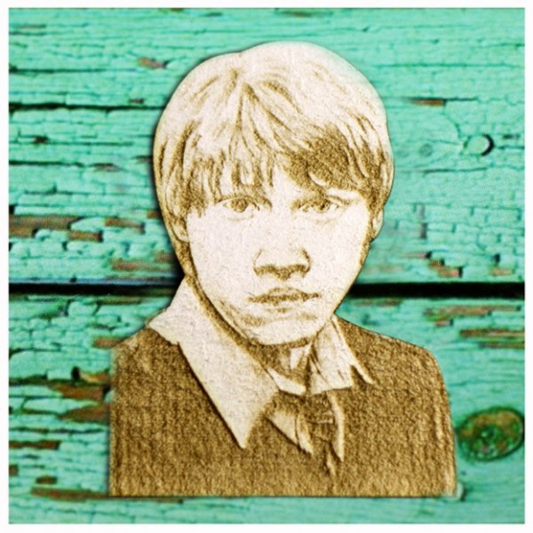 Фигурка из чипборда из коллекции "Гарри Поттер" Рон (Россия)