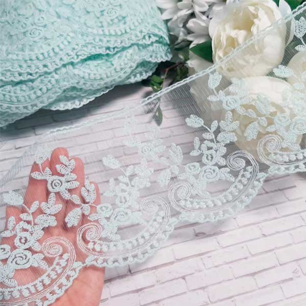 Кружево "Цветочное", цвет - мятный, ширина 13см, отрез 50 см.