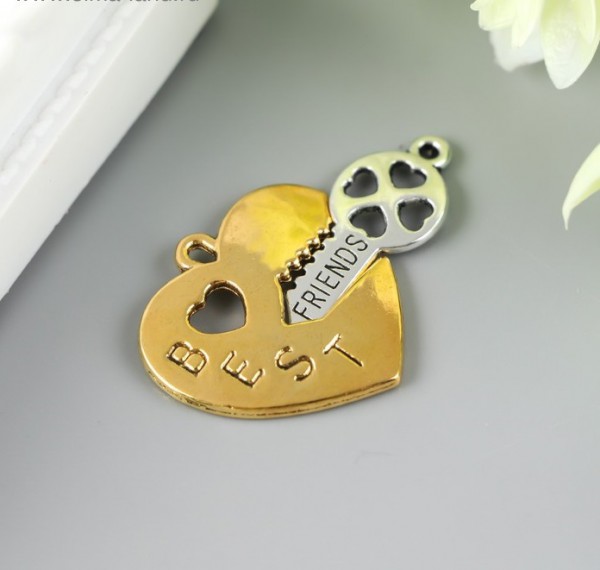 Набор металлических подвесок "Сердце с ключиком" цвет: Золото/Серебро, 1 пара