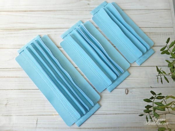 Переплет из кожзама, цвет Голубой, для альбома высотой 20/25 см по корешку (на выбор), расстояние 1,0 см, на  4/5 разворотов (на выбор)