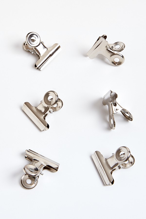 Металлический зажим для бумаги, фотографий и т.п., ширина 3,1 см, 1 шт. 