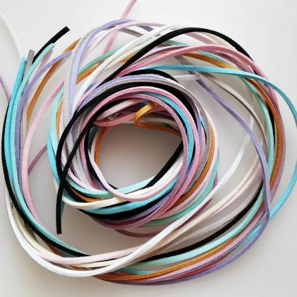 Шнур замшевый декоративный, цвет в ассортименте, ширина 2 мм, отрезок 1ярд (92 см)