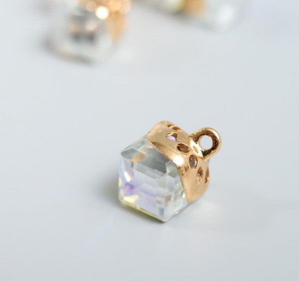 Декоративная подвеска "Куб-кристалл", цвет Прозрачный голографический, 1 шт. (АртУзор)