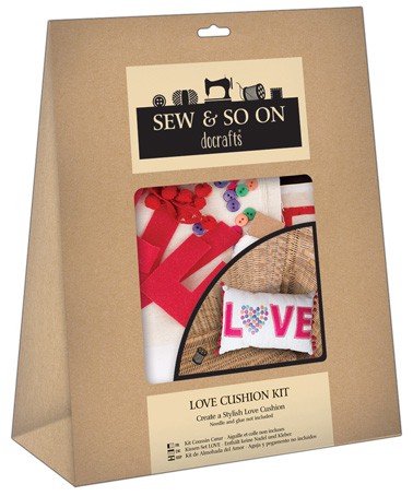 Набор для шитья "Подушка LOVE" (Docrafts)