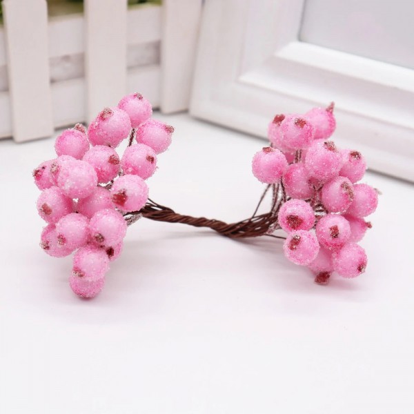 Веточка с ягодками "в сахаре", букет 20 стеблей, цвет Ягодный розовый