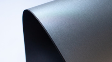 Картон дизайнерский Gmund Action Dark Silver Cloud, цвет Темное серебро/Черный, 310 г/м2