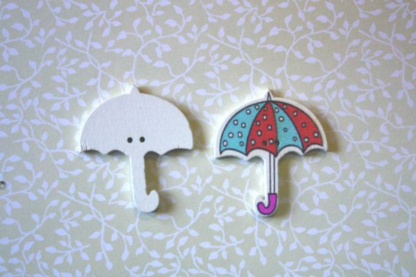 Деревянная фигурка-пуговица "Зонтик", цвет Голубой/Красный