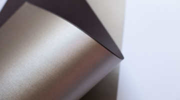 Картон дизайнерский из коллекции Gmund 925, цвет Коричневое серебро (Brown Silver), 310 г/м2