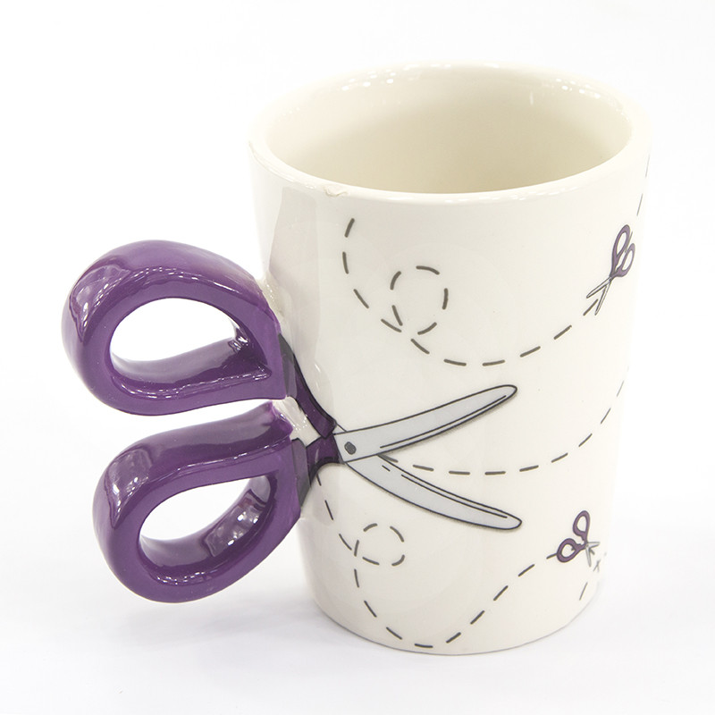 Кружка-подставка "Швейная" с объемной ручкой, 400 мл (Hemline)