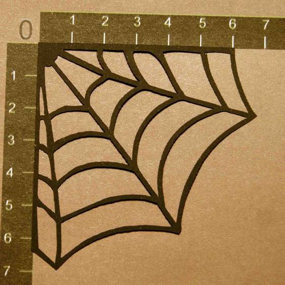 Вырубка из картона "Паутина-уголок"