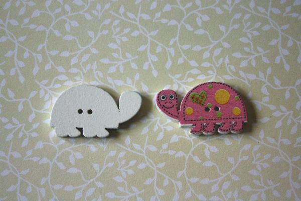 Деревянная фигурка-пуговица "Черепашка", цвет Розовый